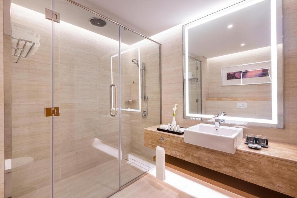 Jouri A Murwab Hotel Доха Стая снимка